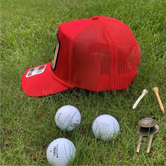 📌NWT Born To Bodgey Snap Back With Mesh Back Trucker Hat - Picture 3 of 4